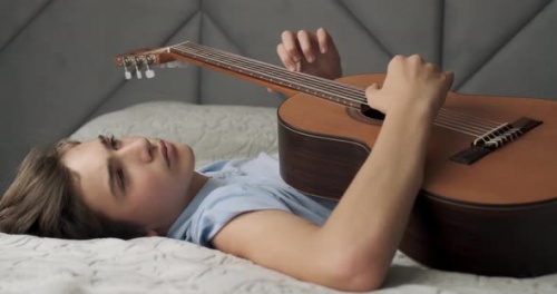 Por que não estou aprendendo tocar violão? - Imagem 2